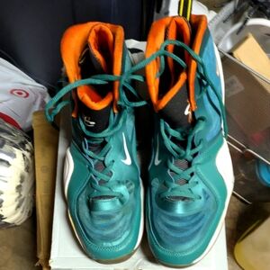Nike Air Penny V teal size 12